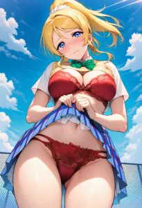 屋上で下着を露出させられる夏服姿の絢瀬絵里