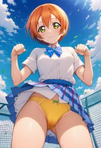 屋上にいる夏服姿の星空凛のパンチラ