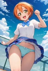 屋上にいる夏服姿の星空凛のパンチラ