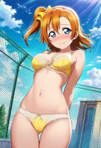 屋上で下着を露出させられる高坂穂乃果