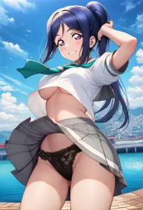 海辺にいる夏服姿の松浦果南のパンチラ