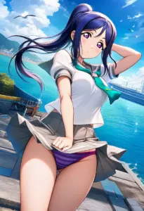海辺にいる夏服姿の松浦果南のパンチラ