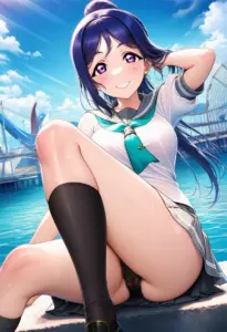 海辺にいる夏服姿の松浦果南の座りパンチラ