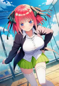 屋上にいる夏服姿の中野二乃