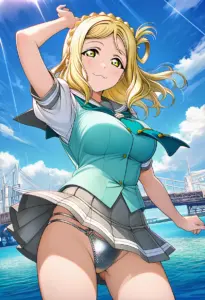 海辺にいる夏服姿の小原鞠莉のパンチラ