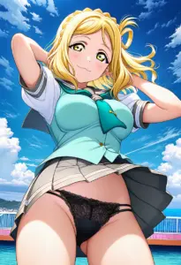 海辺にいる夏服姿の小原鞠莉のパンチラ