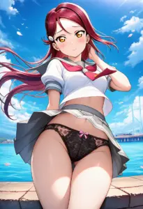 海辺にいる夏服姿の桜内梨子のパンチラ