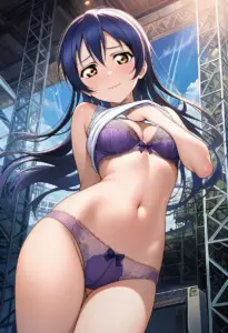 ステージで下着を露出させられる園田海未