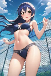屋上で下着を露出させられる園田海未