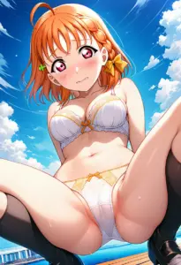 海辺で下着を露出させられる高海千歌