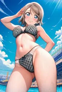 海辺で下着を露出させられる渡辺曜