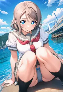 海辺にいる夏服姿の渡辺曜の座りパンチラ