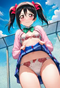 屋上で下着を露出させられる夏服姿の矢澤にこ
